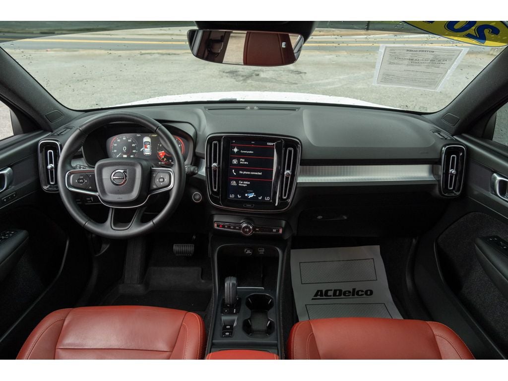2019 Volvo XC40 XC40 T5 Momentum
