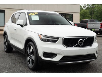 2019 Volvo XC40 XC40 T5 Momentum