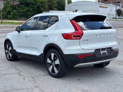 2019 Volvo XC40 Momentum